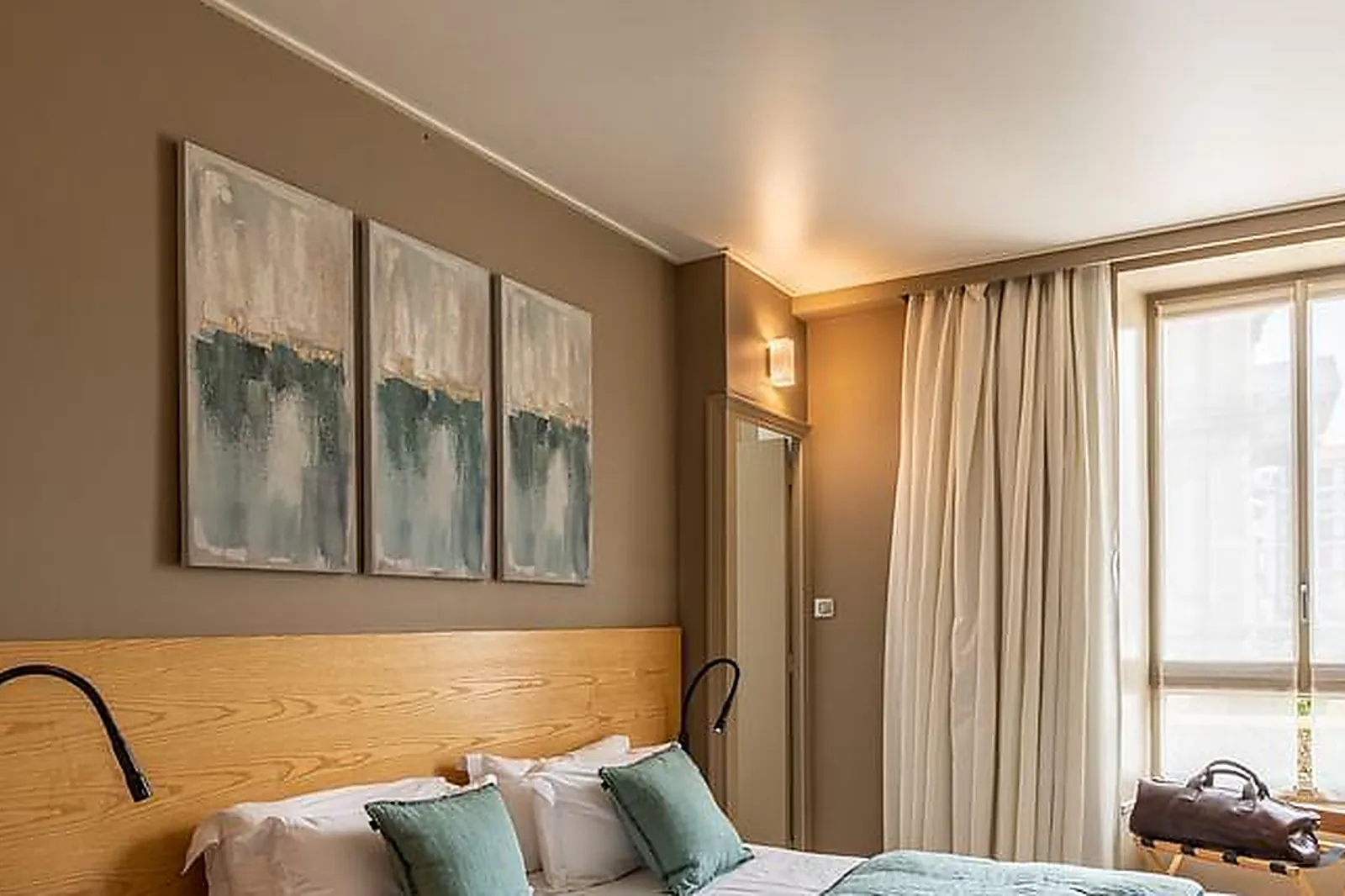 Lieux événementiels, GRAND HÔTEL DE BORDEAUX ***