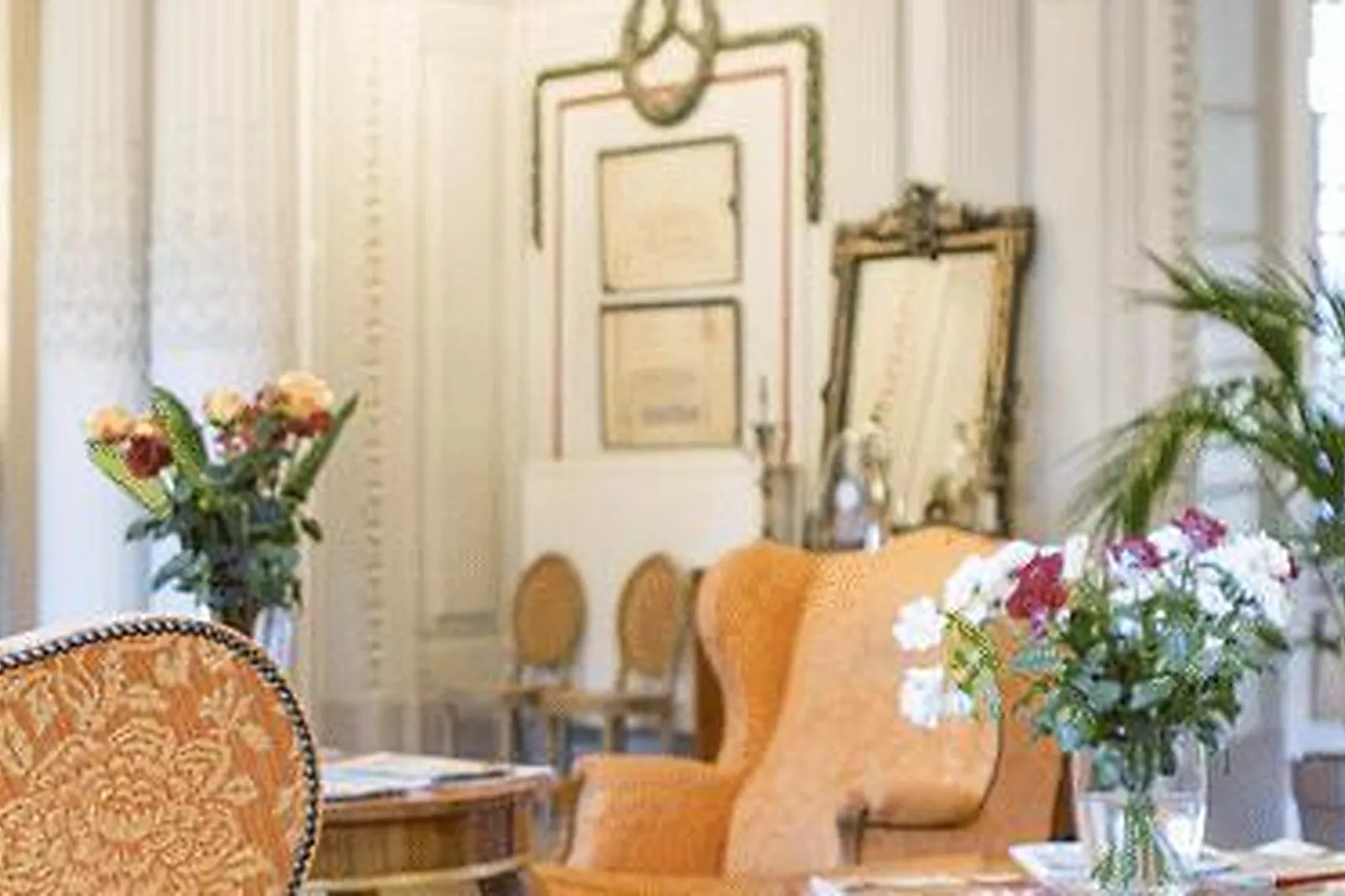 Lieux événementiels, GRAND HÔTEL DE PLOMBIÈRES ***