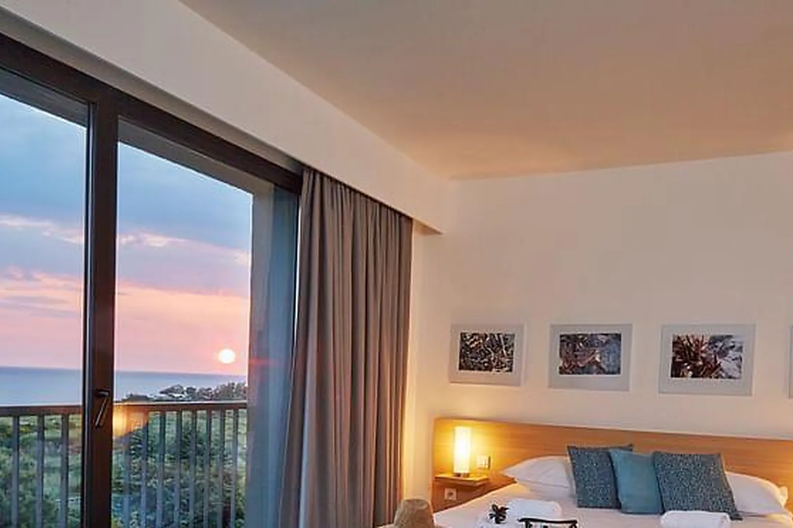 Lieux événementiels, GRAND HÔTEL DU GOLFE