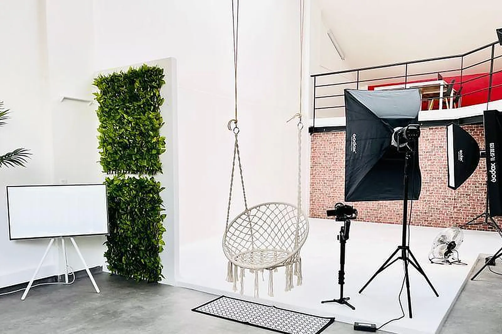 Lieux événementiels, GRAND LOFT MODERNE