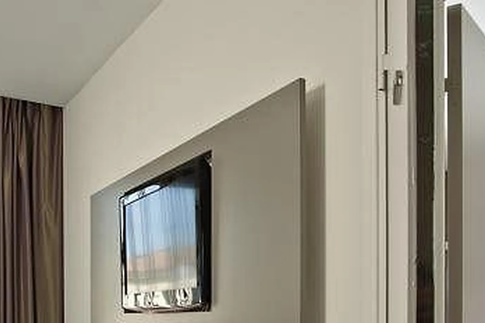 Lieux événementiels, GRAND PRIX HÔTEL ***