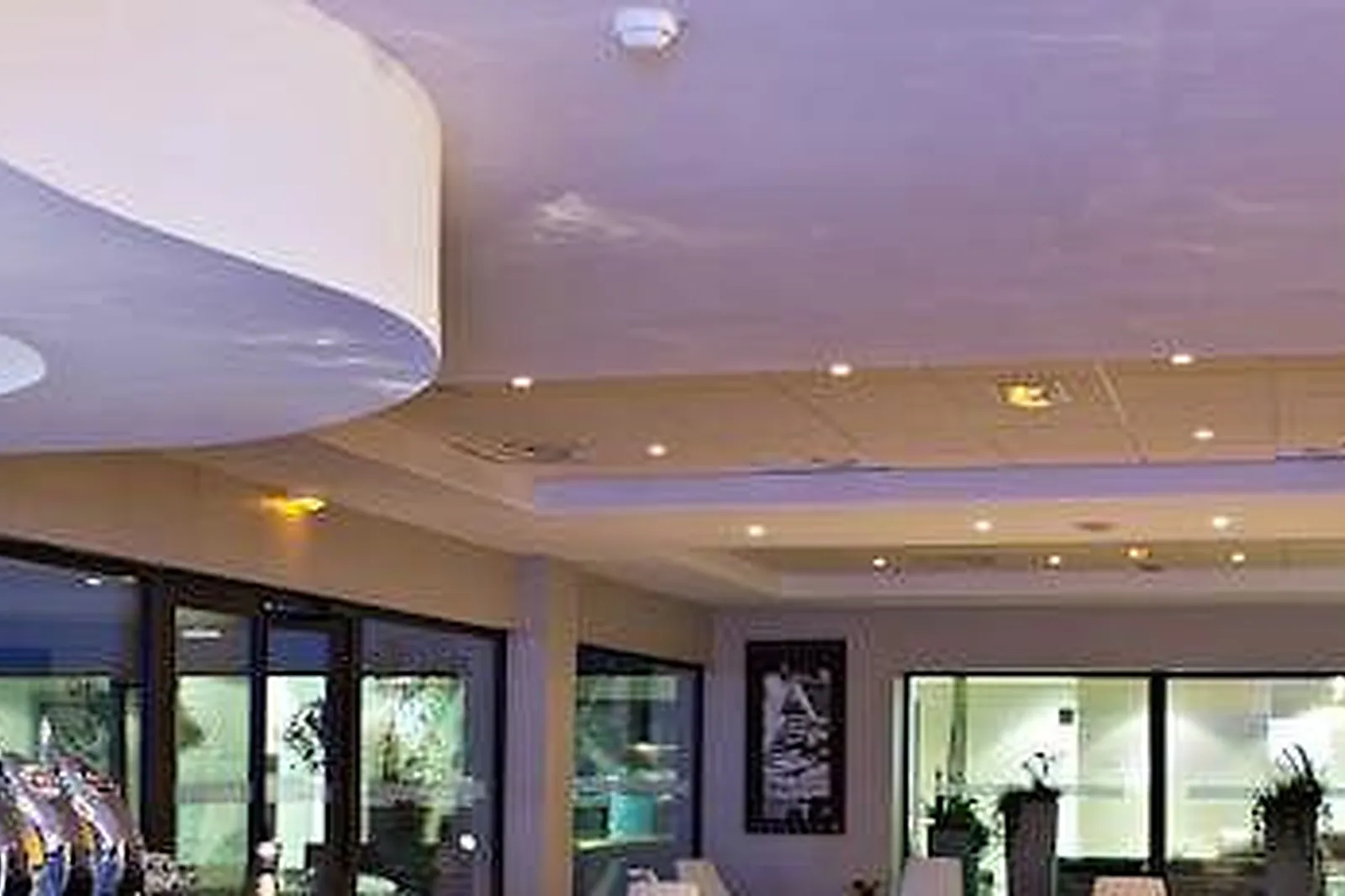 Lieux événementiels, GRAND PRIX HÔTEL ***