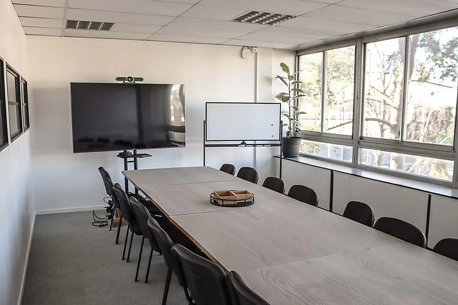 Lieux événementiels, LOKALL