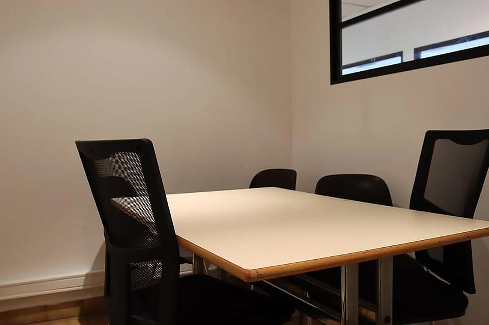 Lieux événementiels, LOKALL