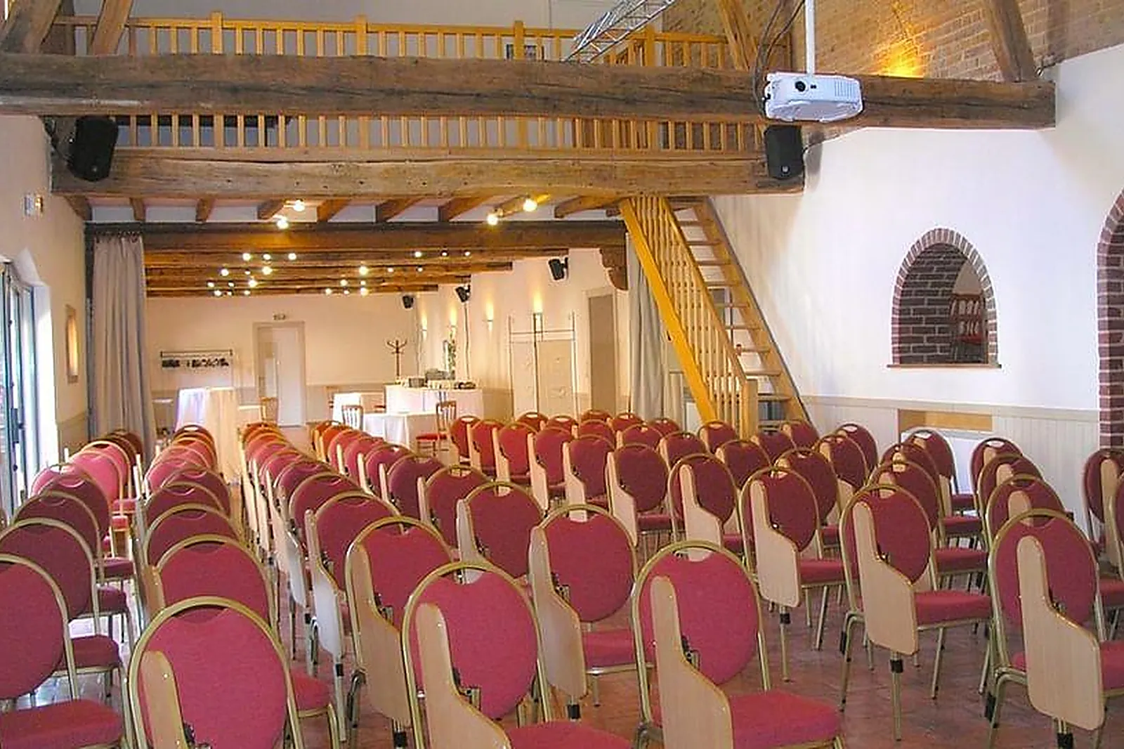 Lieux événementiels, GRANGES DU BEL AIR