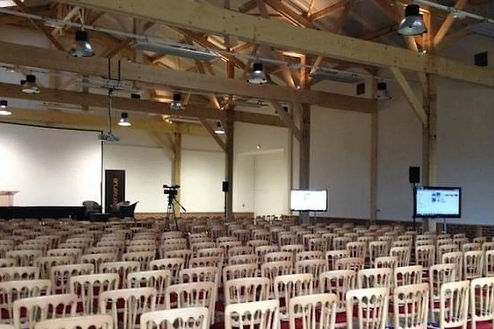 Lieux événementiels, GRANGES DU BEL AIR