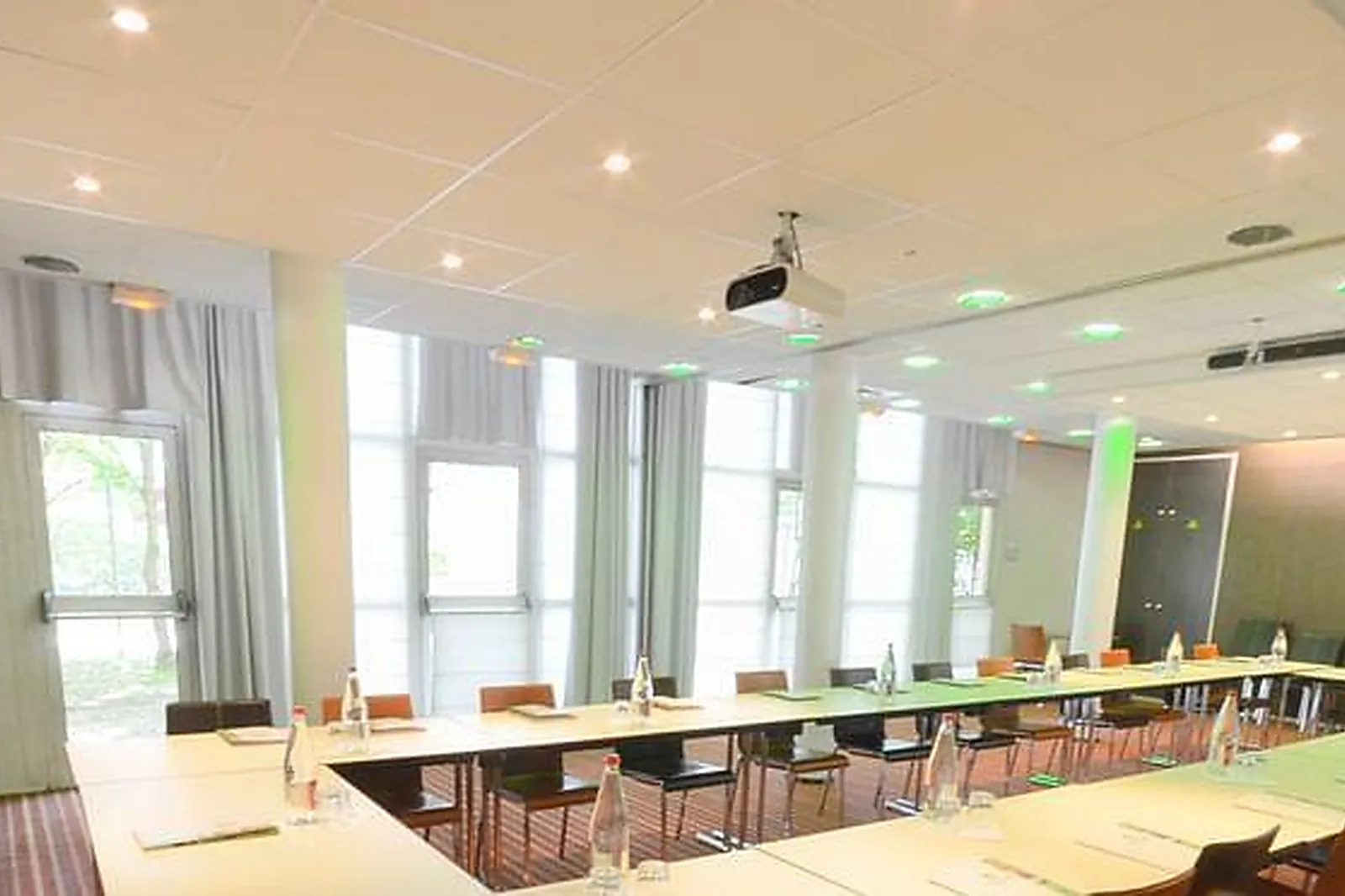 Lieux événementiels, GREEN HOTELS ROISSY PARC DES EXPOSITIONS ***