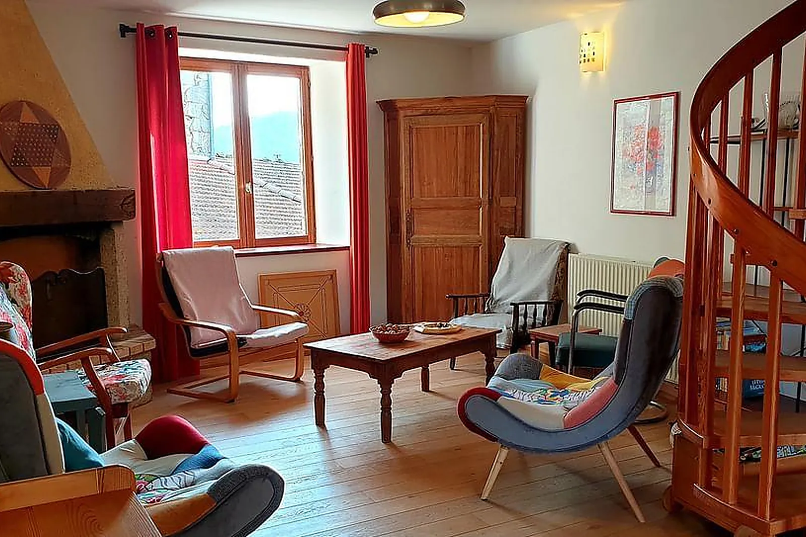 Lieux événementiels, GÎTE LA CHARRETTE FLEURIE