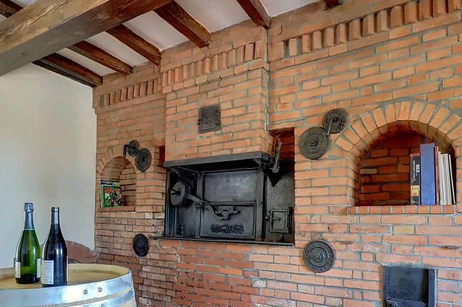 Lieux événementiels, GÎTE - SALLE DE RÉUNION - LA GRAPPE OCCITANE