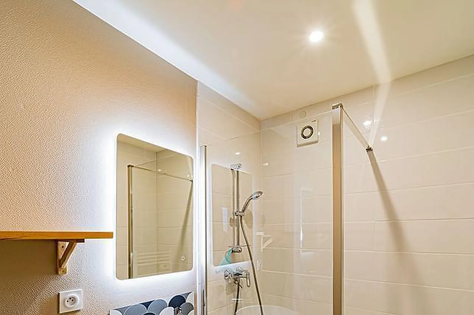 Lieux événementiels, GÎTES BO