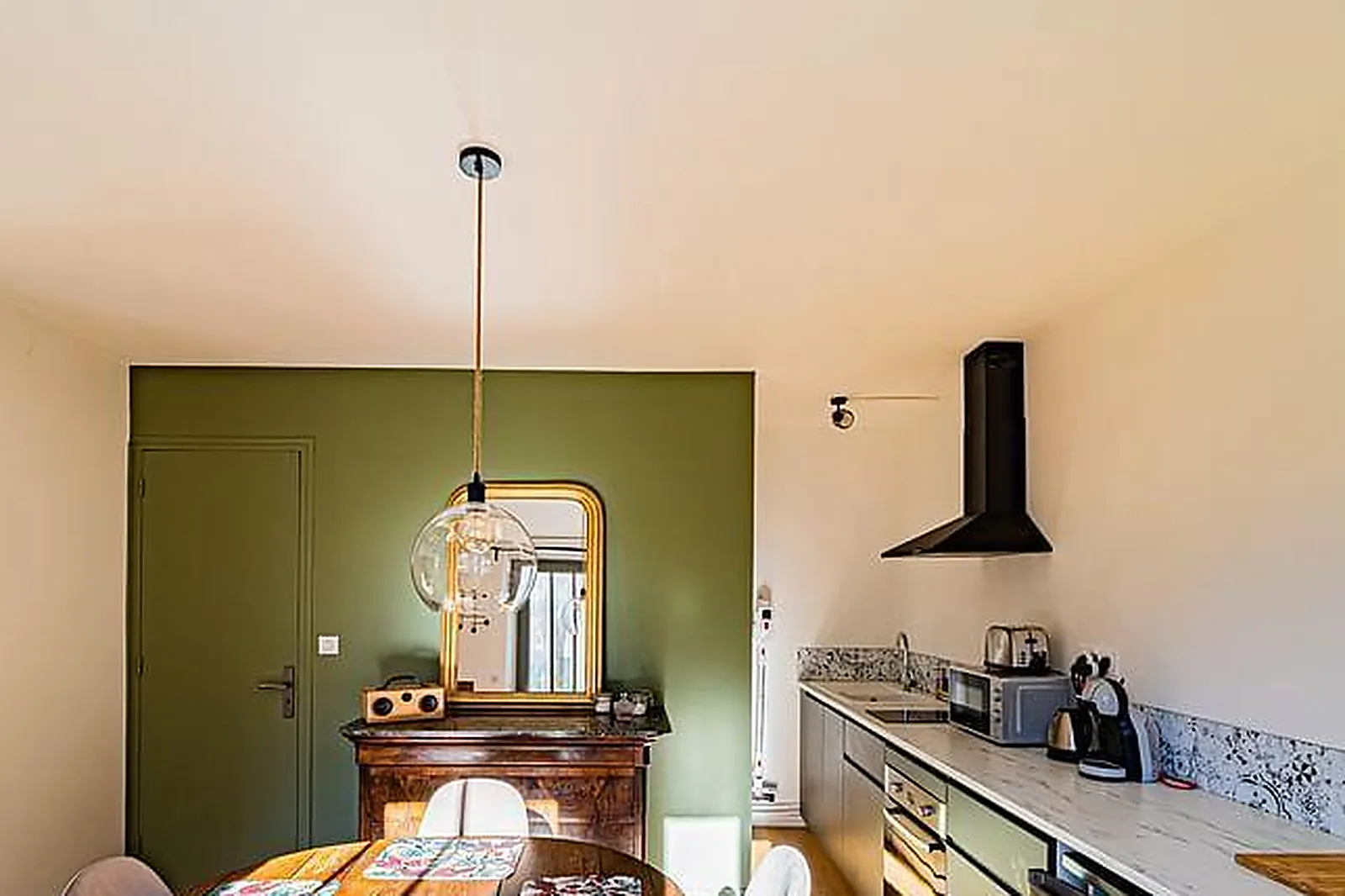 Lieux événementiels, GÎTES BO