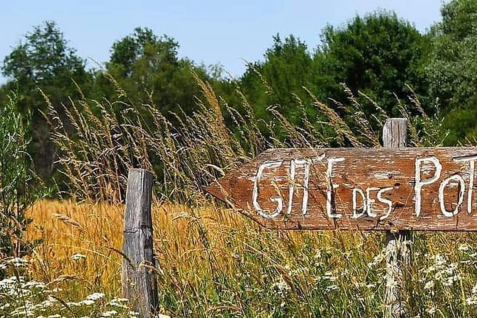 Lieux événementiels, GÎTES DES POTES