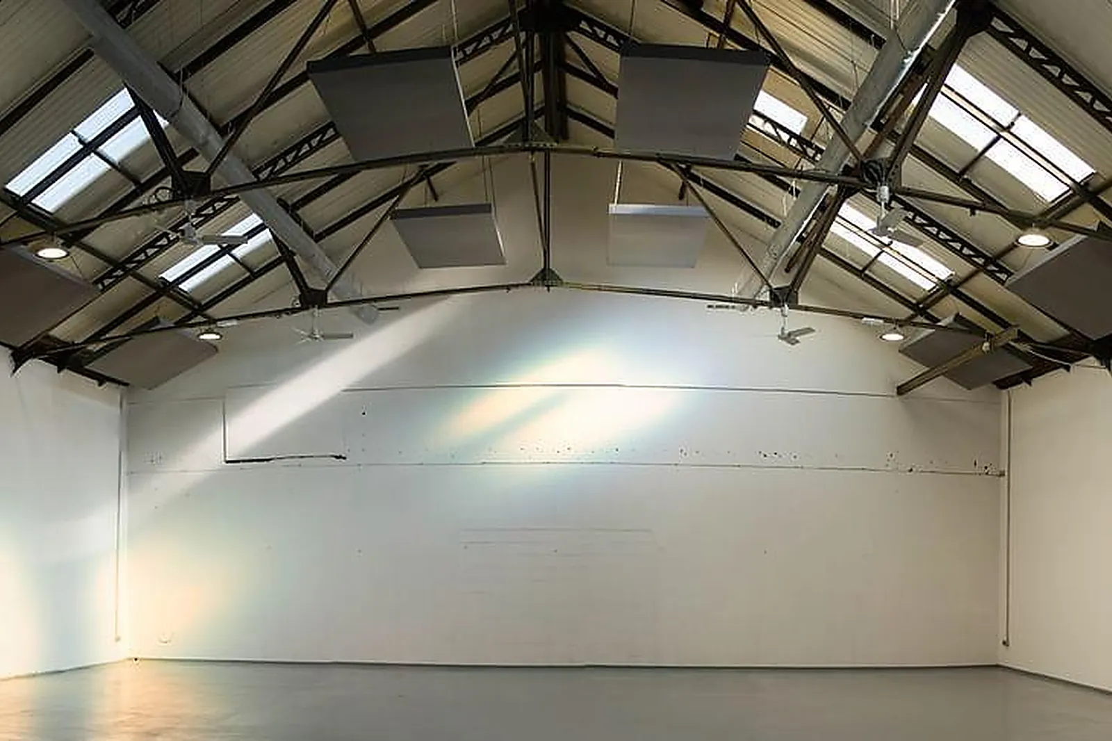 Lieux événementiels, THE PLACE TO BEES