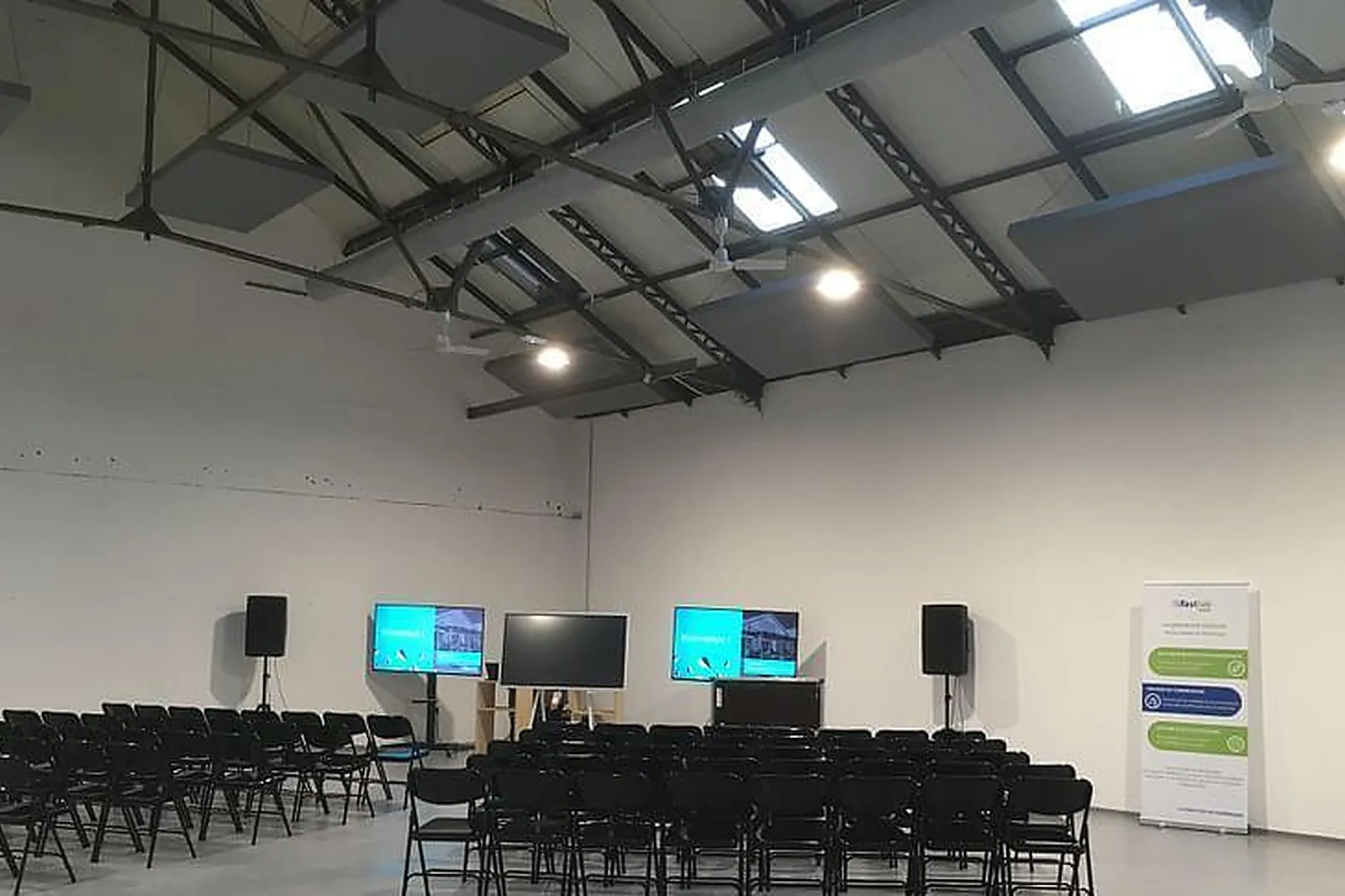 Lieux événementiels, THE PLACE TO BEES