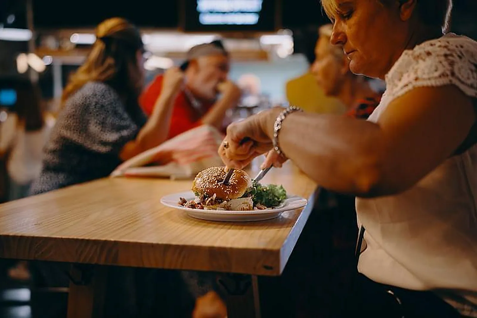 Lieux événementiels, HALLES DES 5 CANTONS