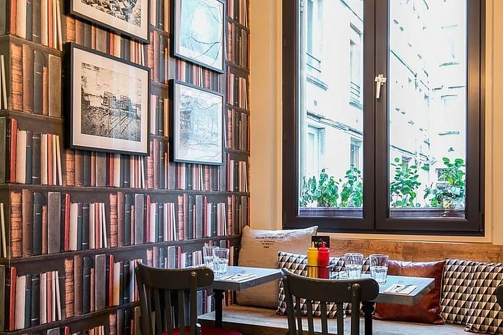 Lieux événementiels, HARPER'S PARIS 18