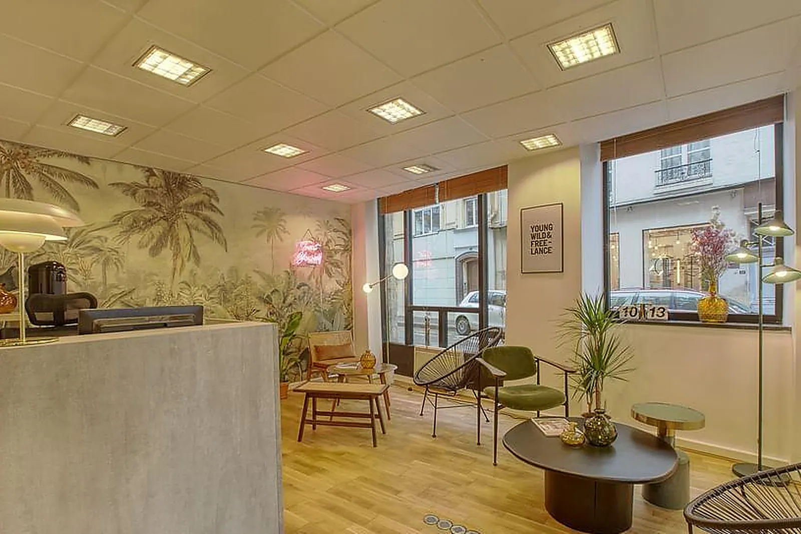 Lieux événementiels, HELLODOM - COLONNES