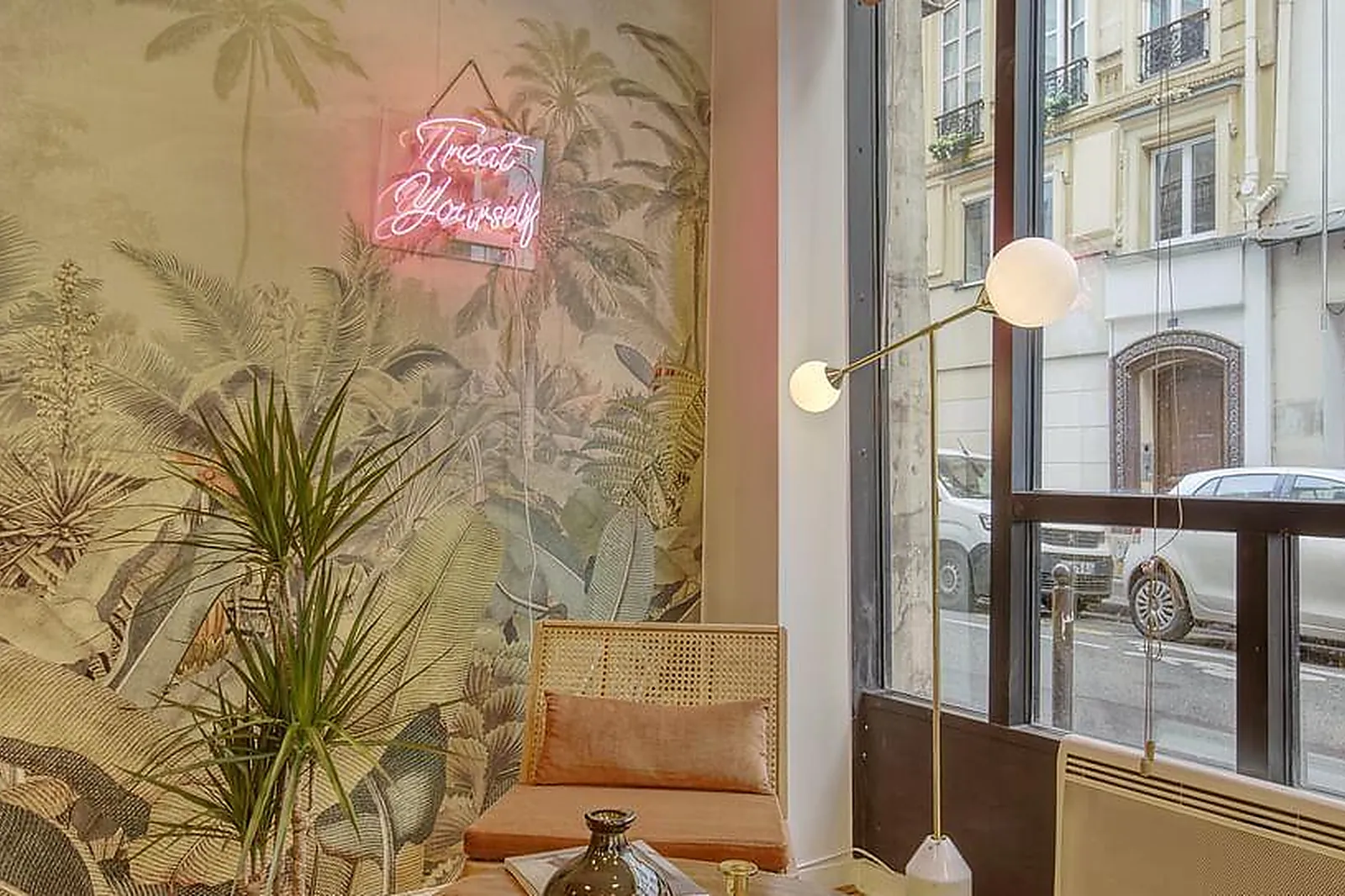 Lieux événementiels, HELLODOM - COLONNES