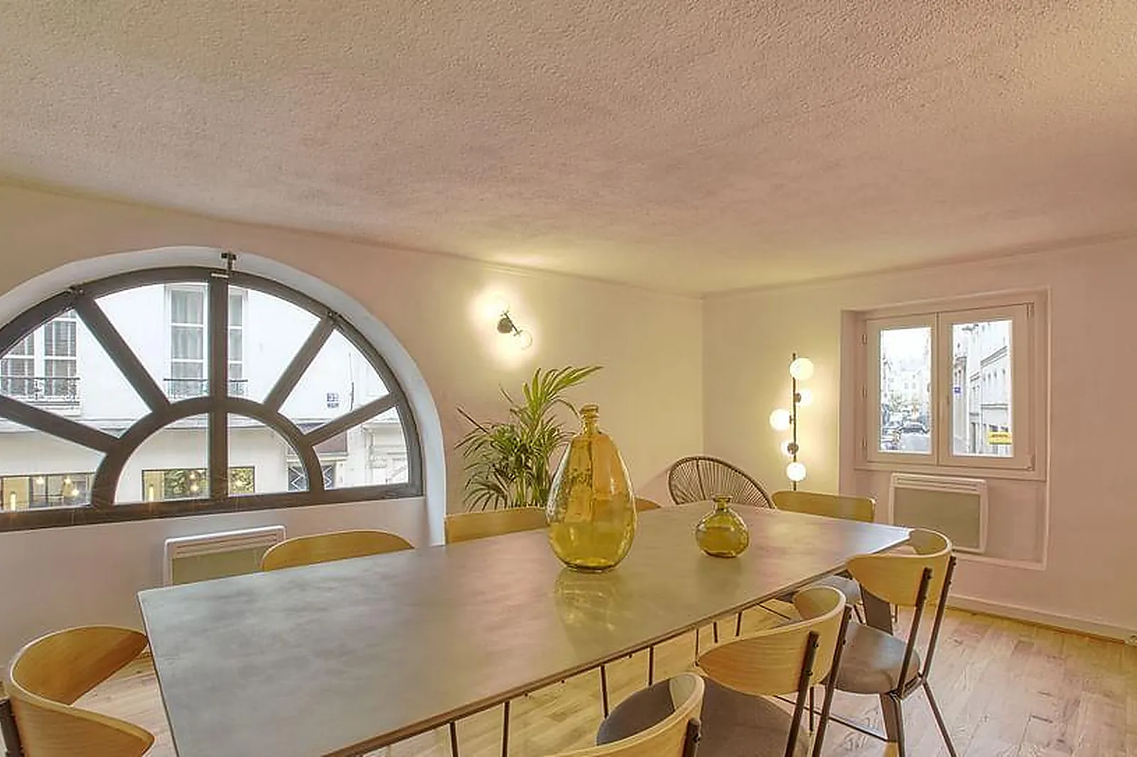 Lieux événementiels, HELLODOM - COLONNES