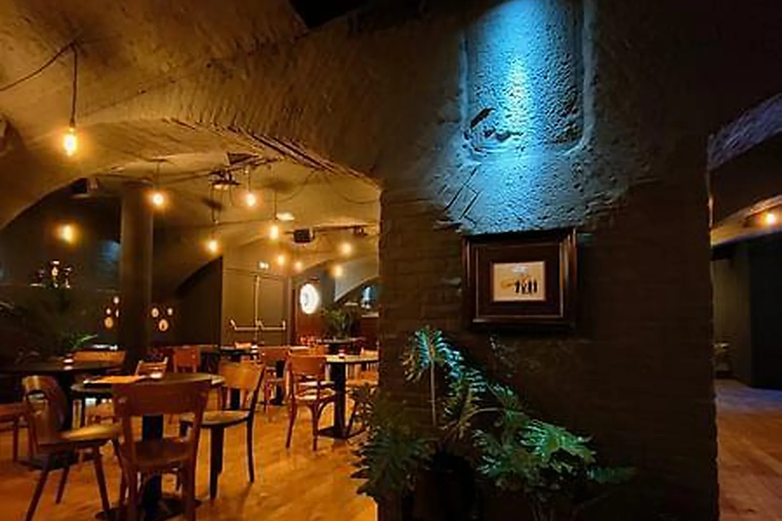 Lieux événementiels, HELTER SKELTER