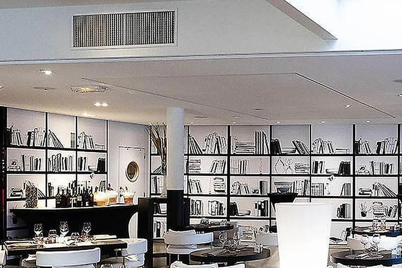 Lieux événementiels, HILTON GARDEN INN MARSEILLE PROVENCE AIRPORT ****