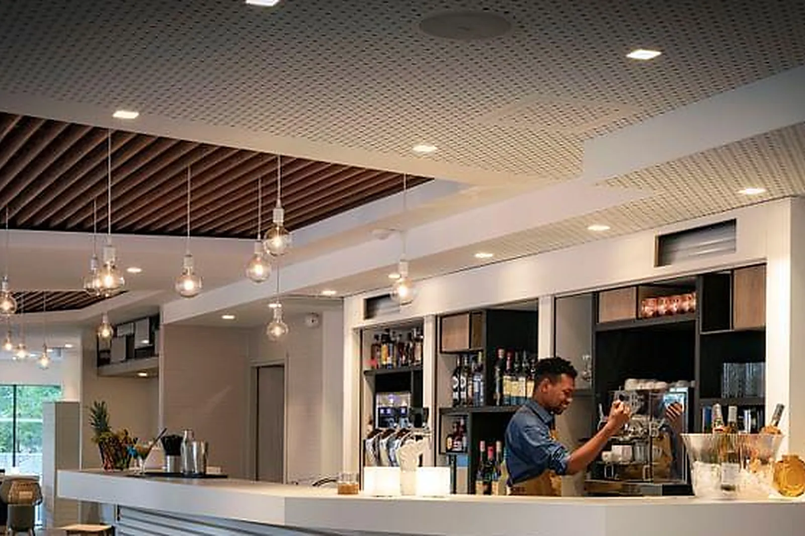 Lieux événementiels, HILTON GARDEN INN PARIS MASSY