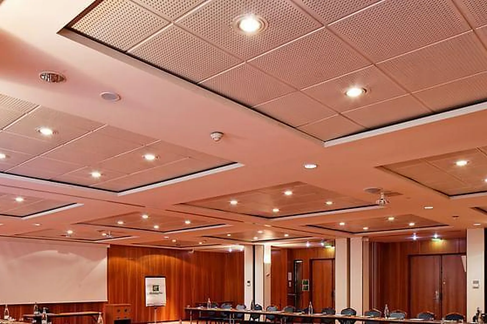 Lieux événementiels, HILTON HÔTEL DU PARC BOUGIVAL****