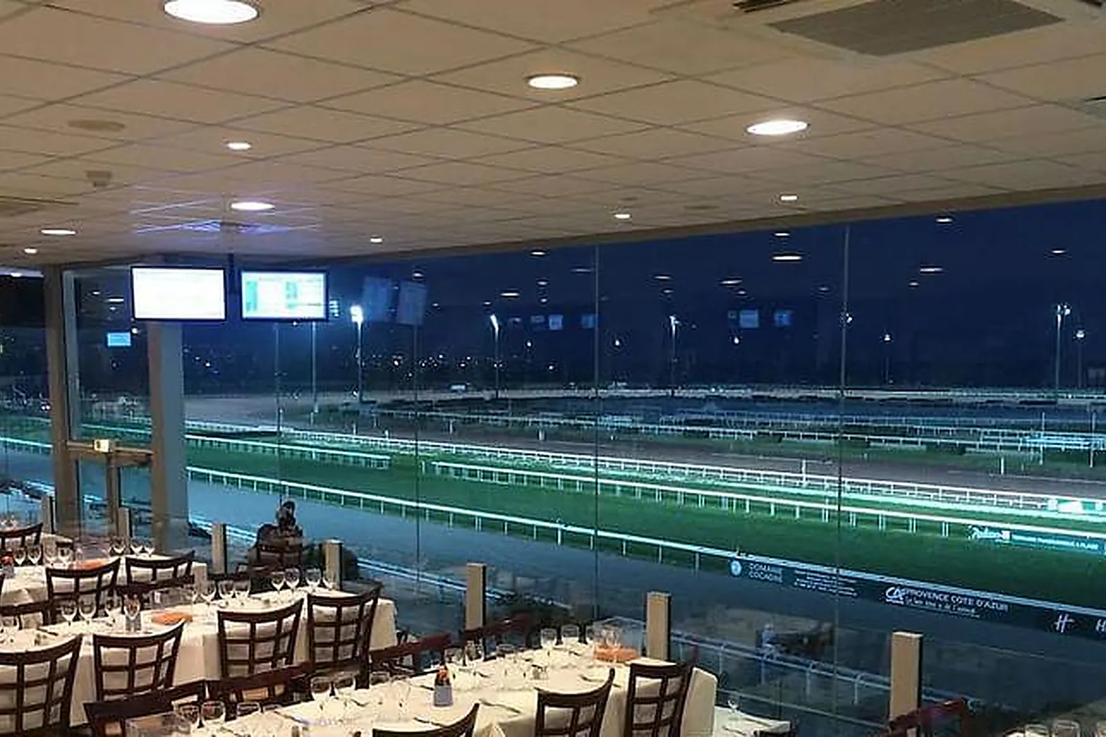 Lieux événementiels, COCOONS ROUSSEAU