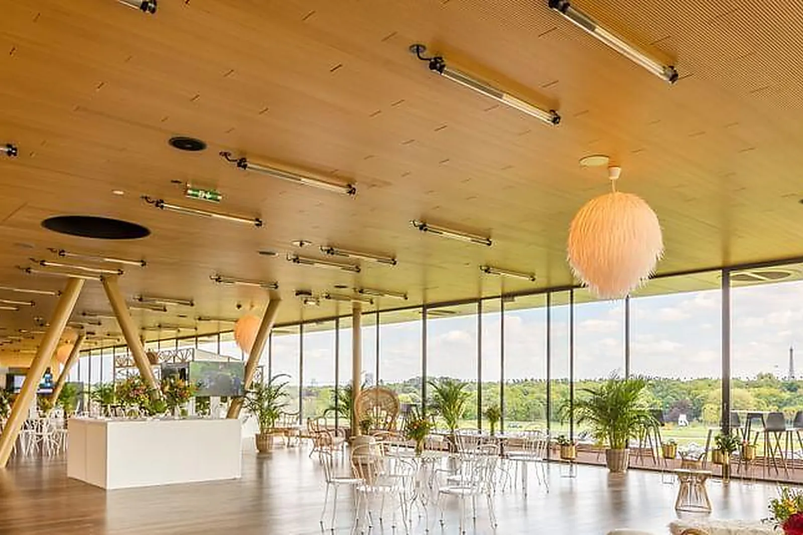 Lieux événementiels, HIPPODROME PARISLONGCHAMP