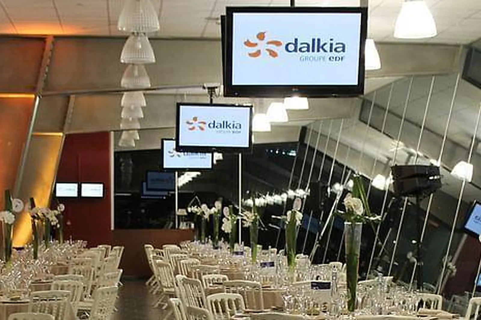 Lieux événementiels, HIPPODROME DE LYON - CARRÉ DE SOIE