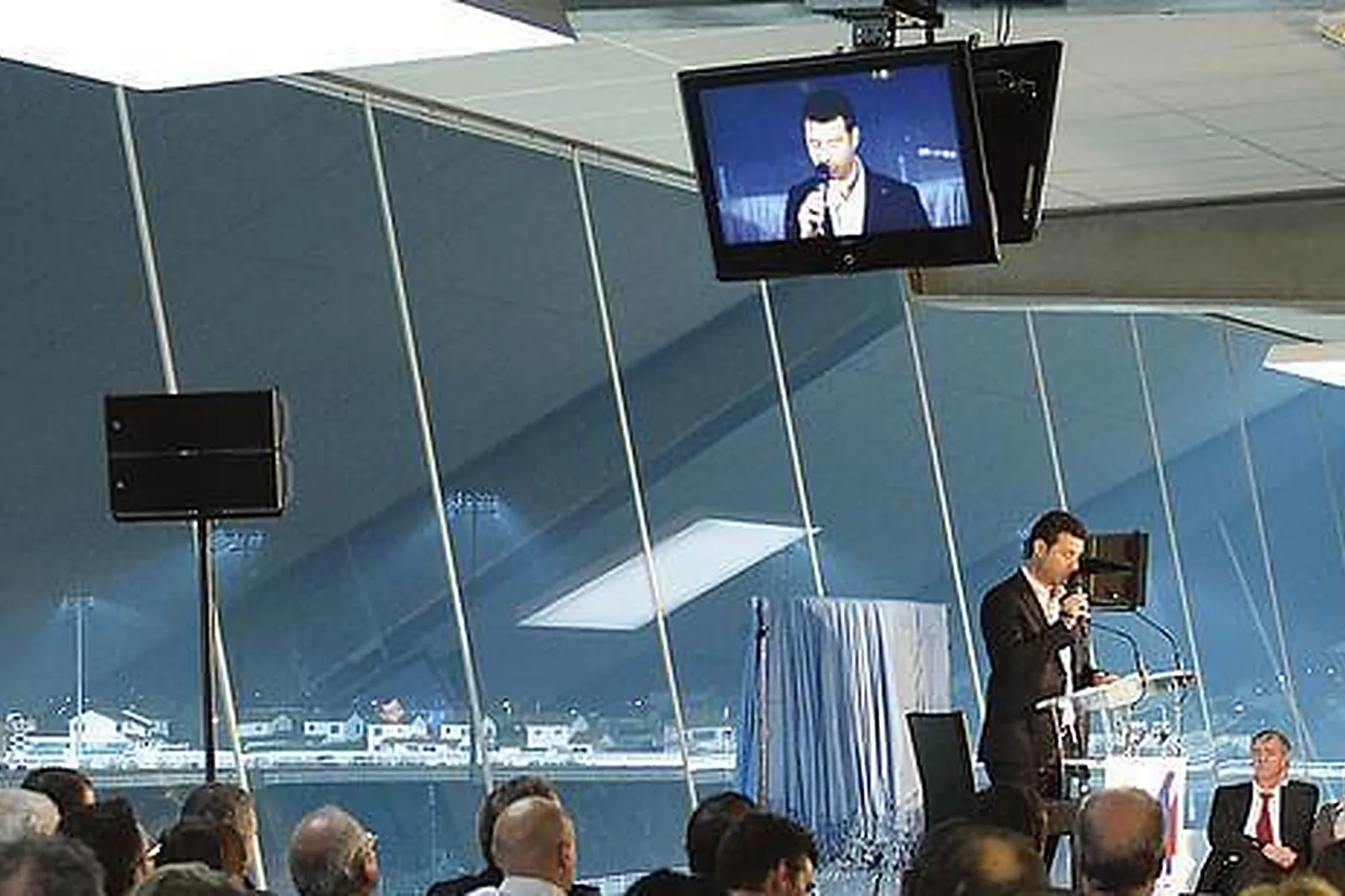 Lieux événementiels, HIPPODROME DE LYON - CARRÉ DE SOIE