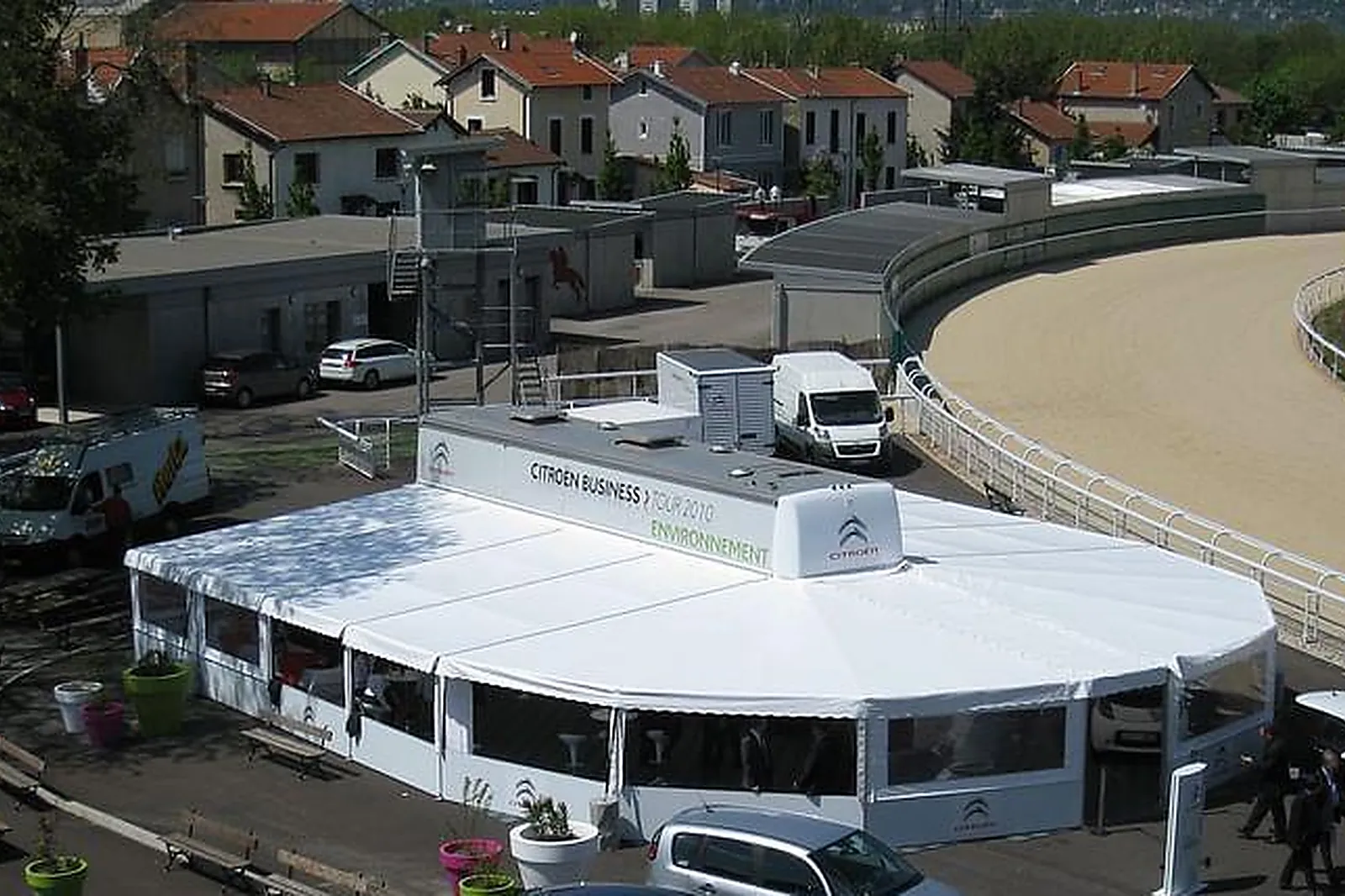 Lieux événementiels, HIPPODROME DE LYON - CARRÉ DE SOIE