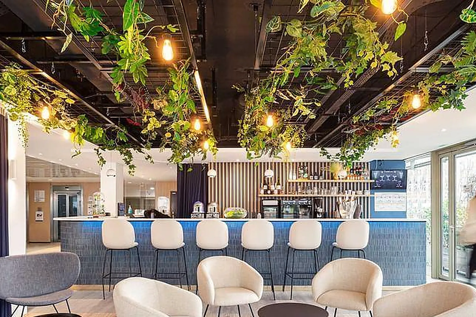 Lieux événementiels, ESPACE BUSINESS MAGENTA