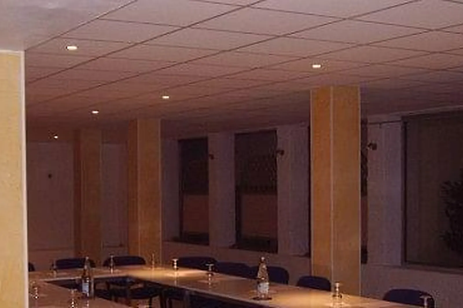 Lieux événementiels, HOSTELLERIE DES PINS ***