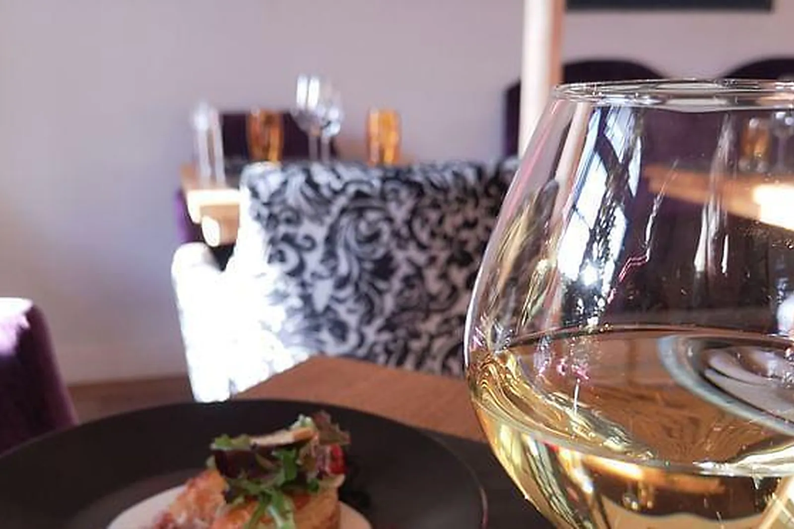 Lieux événementiels, HOSTELLERIE LA CROIX BLANCHE FONTEVRAUD