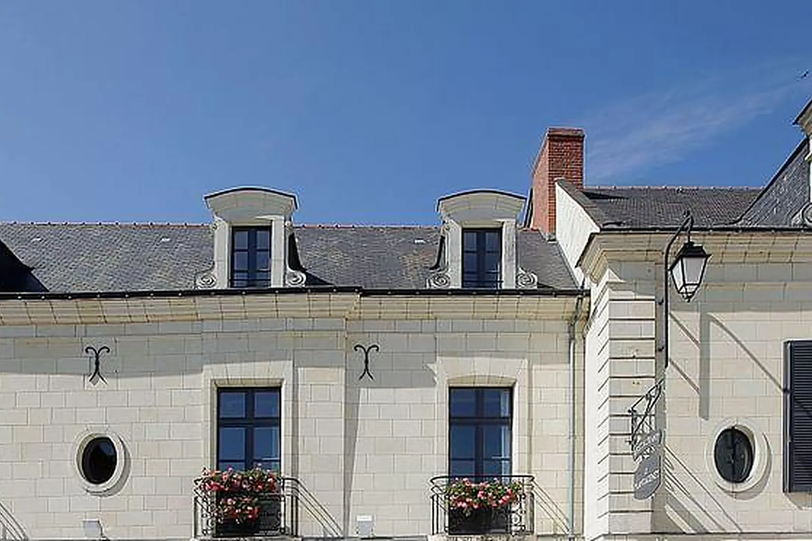 Lieux événementiels, HOSTELLERIE LA CROIX BLANCHE FONTEVRAUD