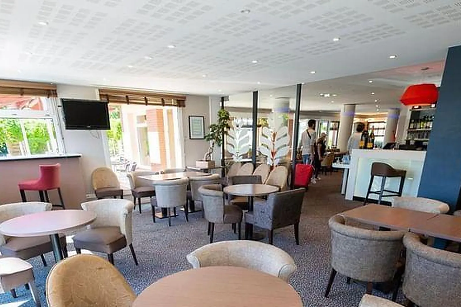 Lieux événementiels, HOSTELLERIE SAINT VINCENT BEAUVAIS ***