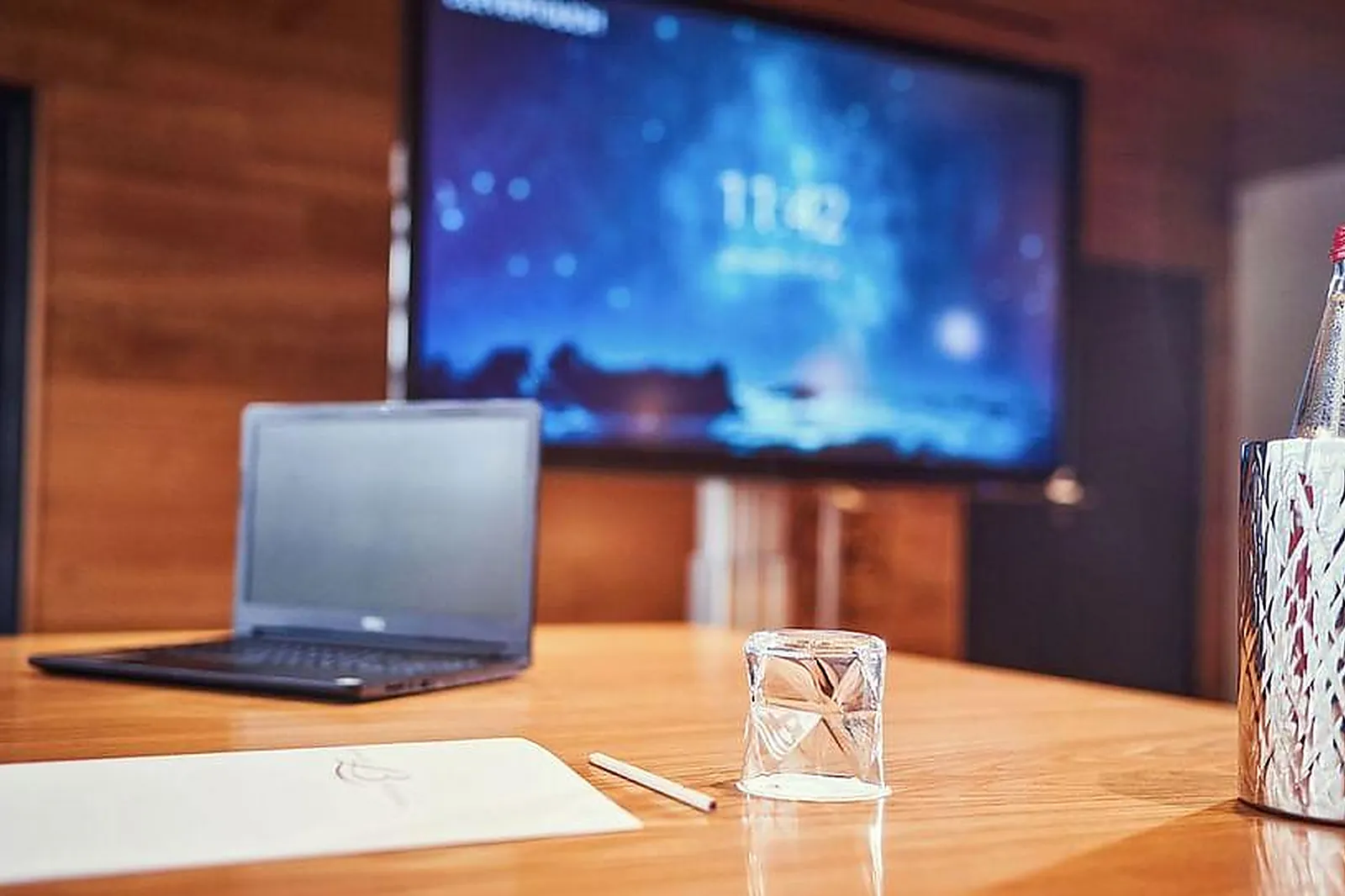 Lieux événementiels, HOSTELLERIE DE LA TOUR D'AUXOIS***