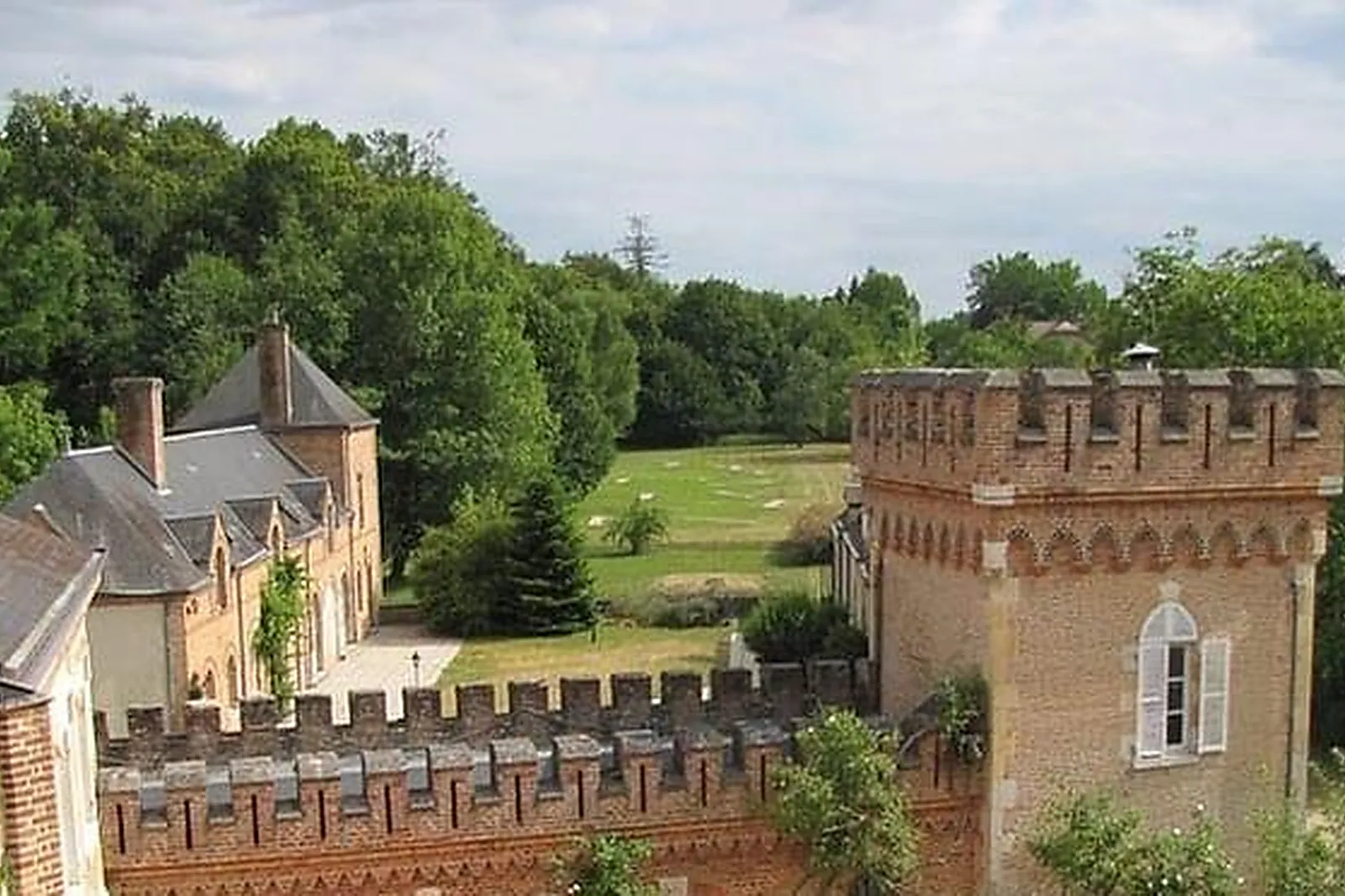 Lieux événementiels, HOSTELLERIE DU CHÂTEAU LES MUIDS ***