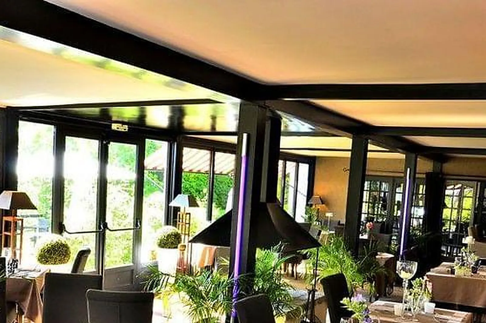 Lieux événementiels, HOSTELLERIE DU COUNTRY CLUB