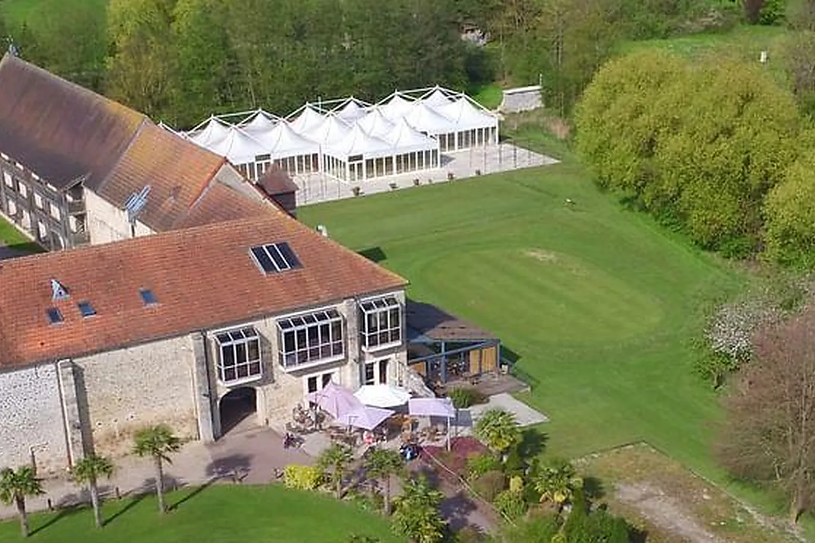 Lieux événementiels, HOTEL ABBAYE DU GOLF