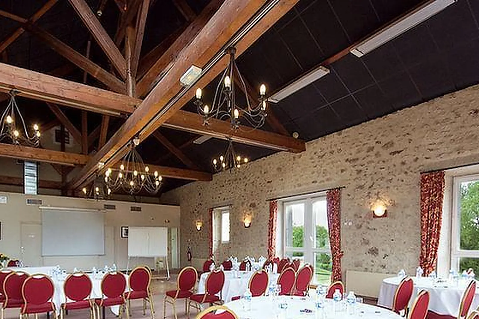 Lieux événementiels, HOTEL ABBAYE DU GOLF