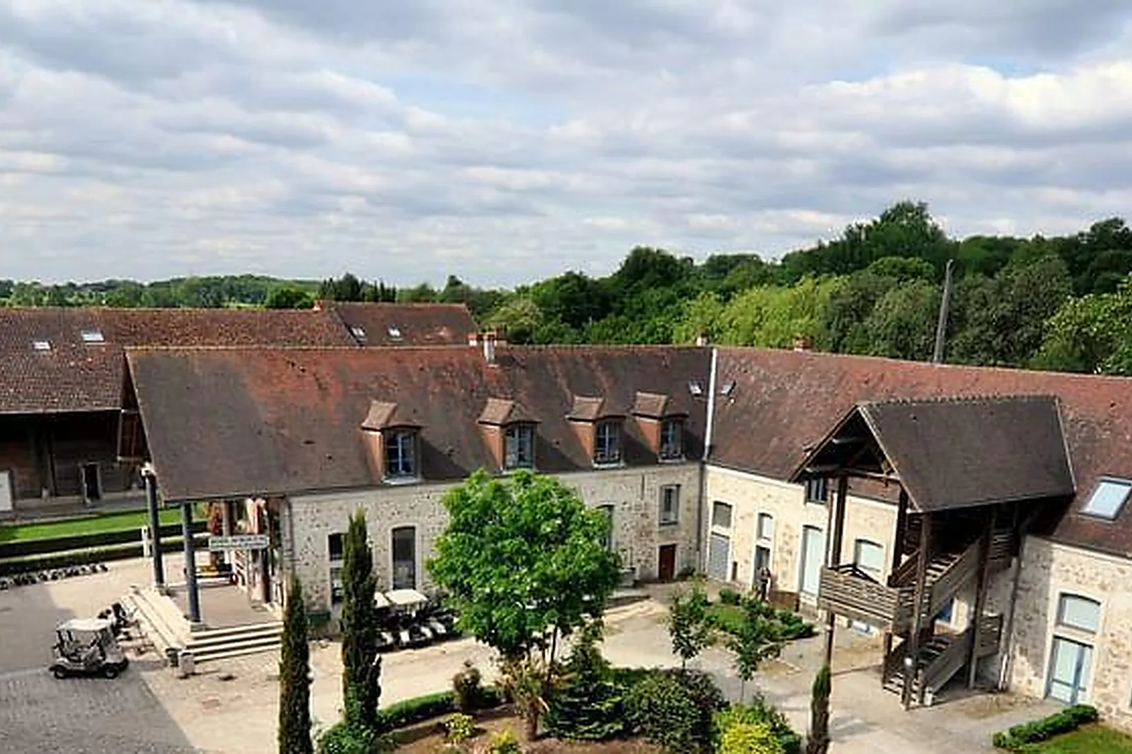 Lieux événementiels, HOTEL ABBAYE DU GOLF