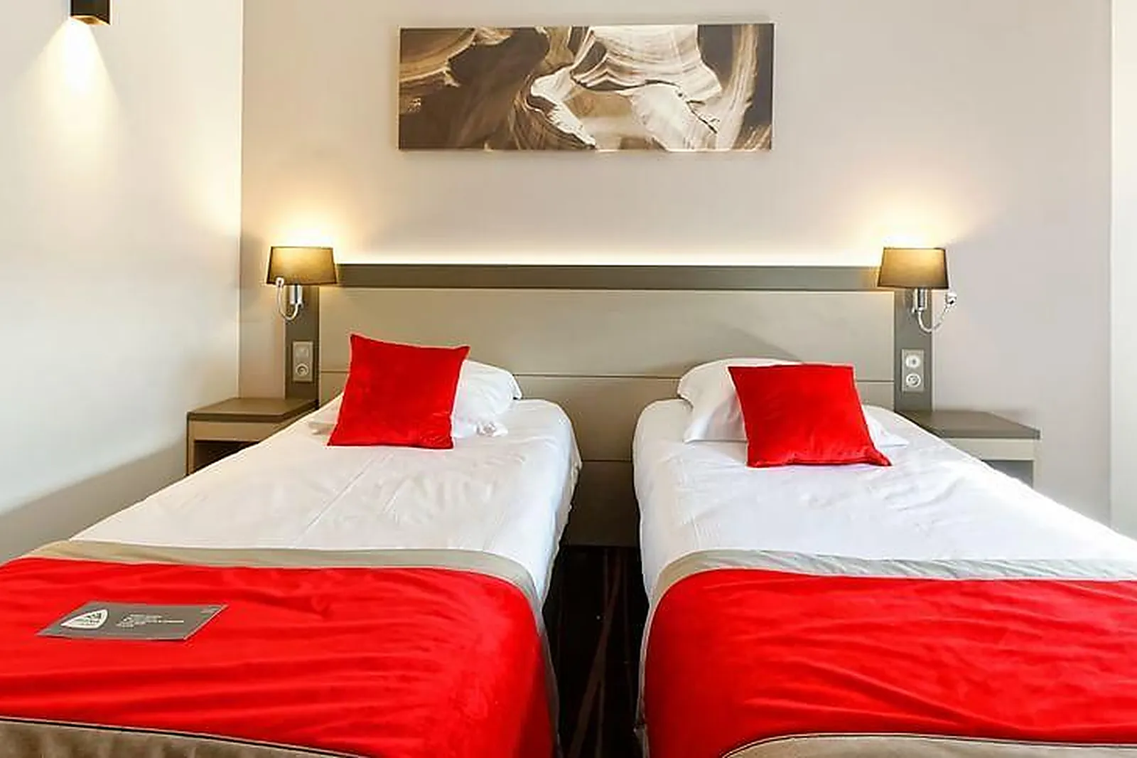 Lieux événementiels, HOTEL AKENA BESANÇON***