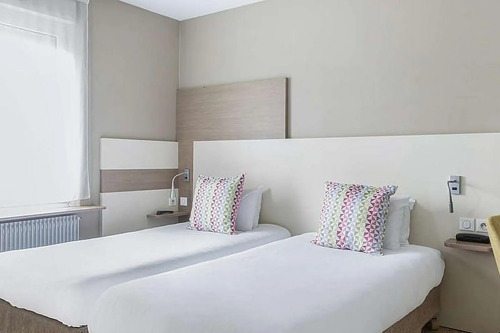 Lieux événementiels, HOTEL CAMPANILE EPINAL CENTRE GARE