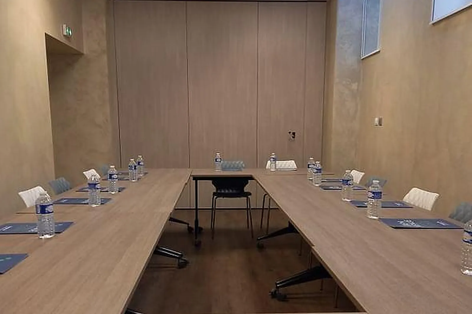 Lieux événementiels, HOTEL CAMPANILE EPINAL CENTRE GARE