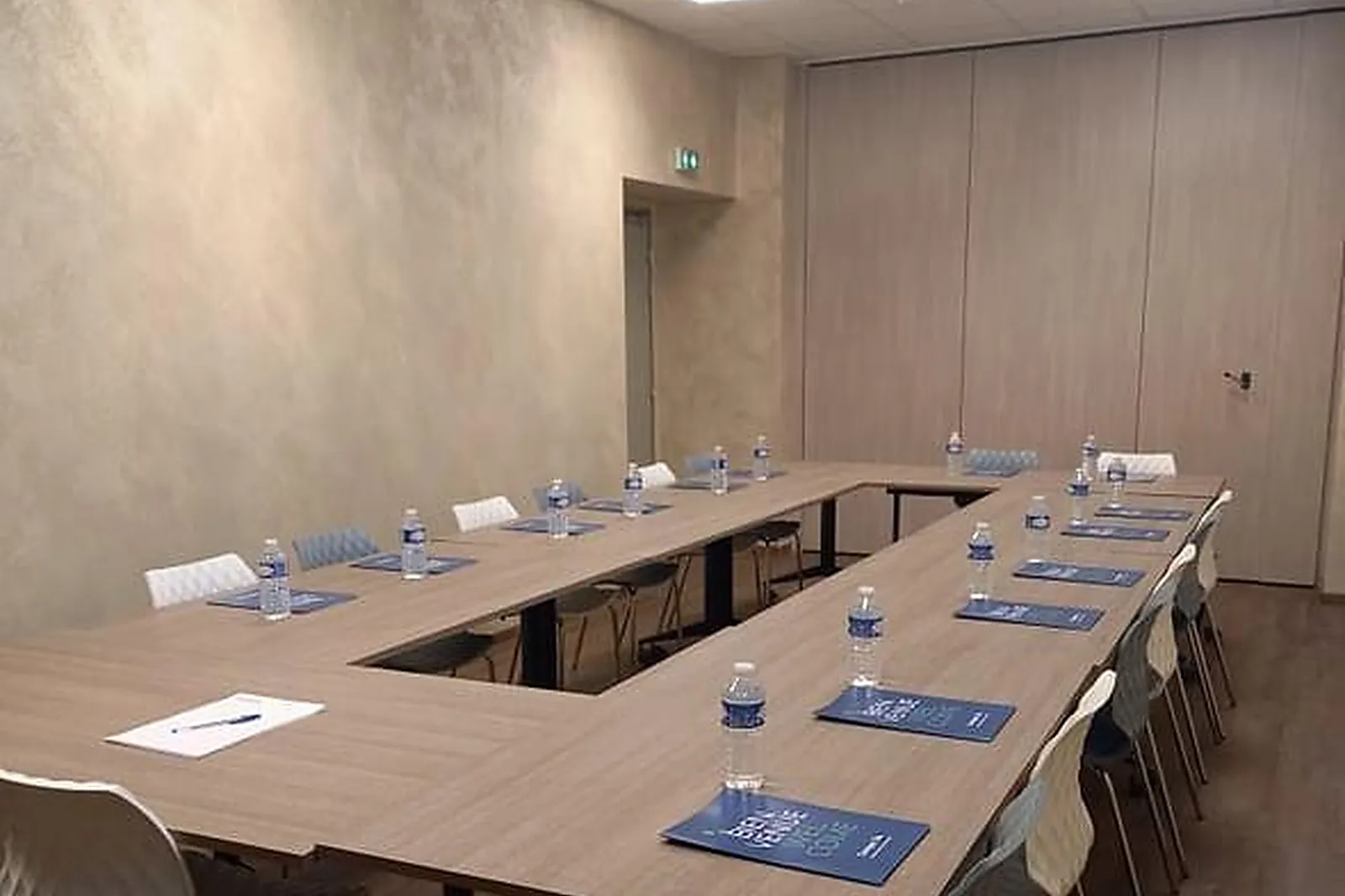 Lieux événementiels, HOTEL CAMPANILE EPINAL CENTRE GARE