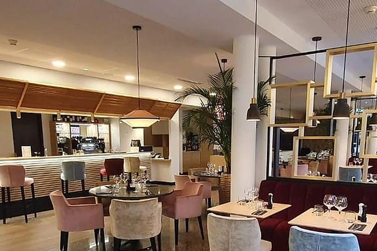 Lieux événementiels, HOTEL COURRIER SUD