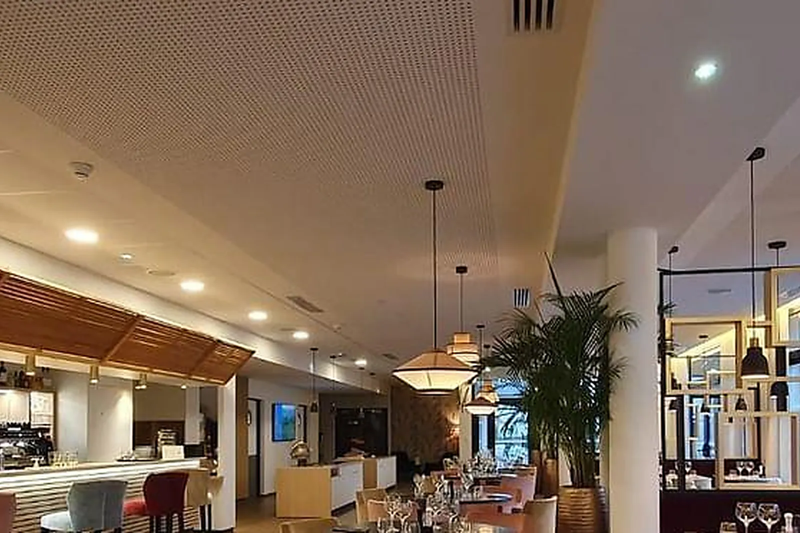 Lieux événementiels, HOTEL COURRIER SUD