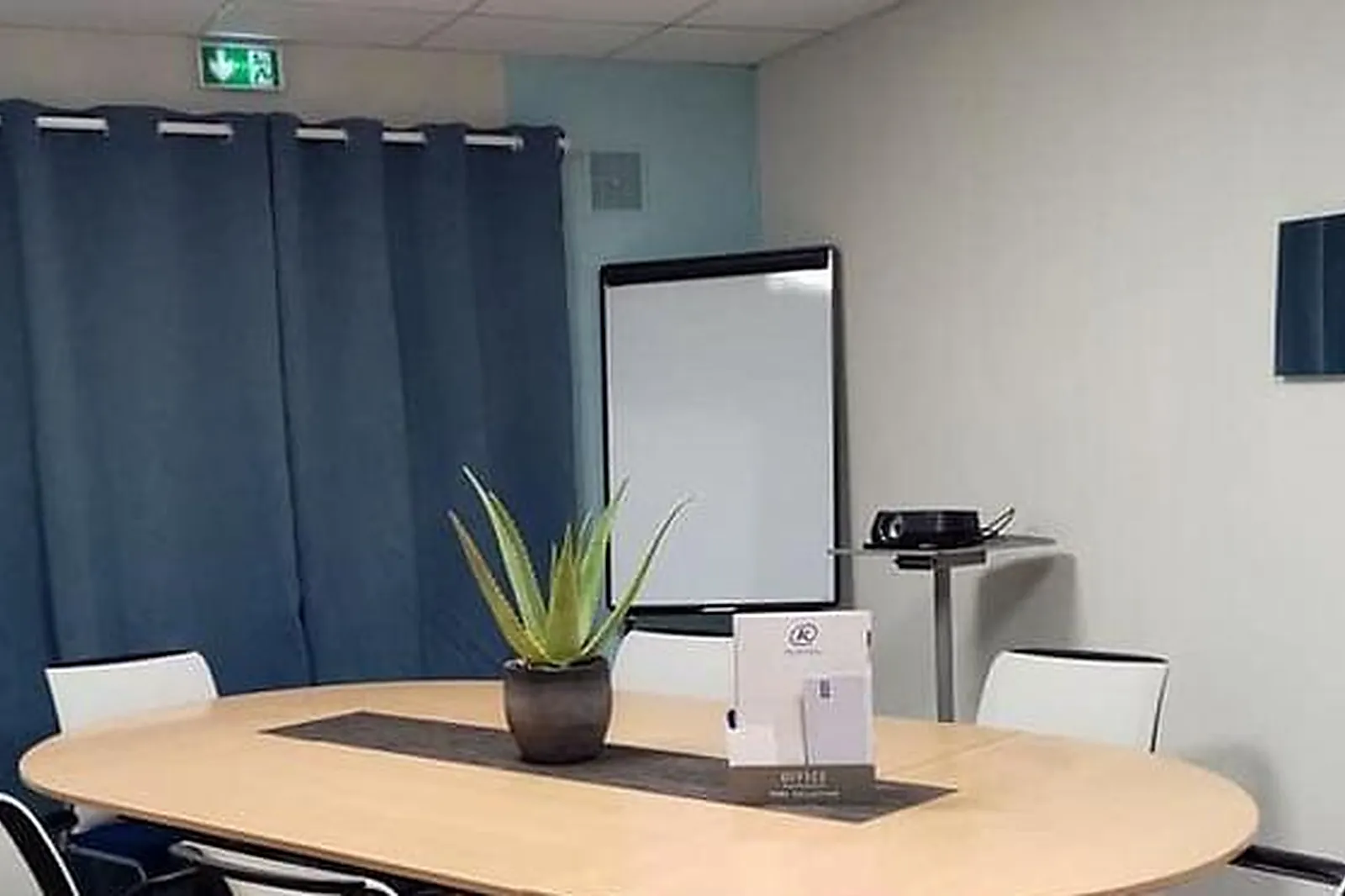 Lieux événementiels, HOTEL KYRIAD GENEVE - SAINT GENIS POUILLY